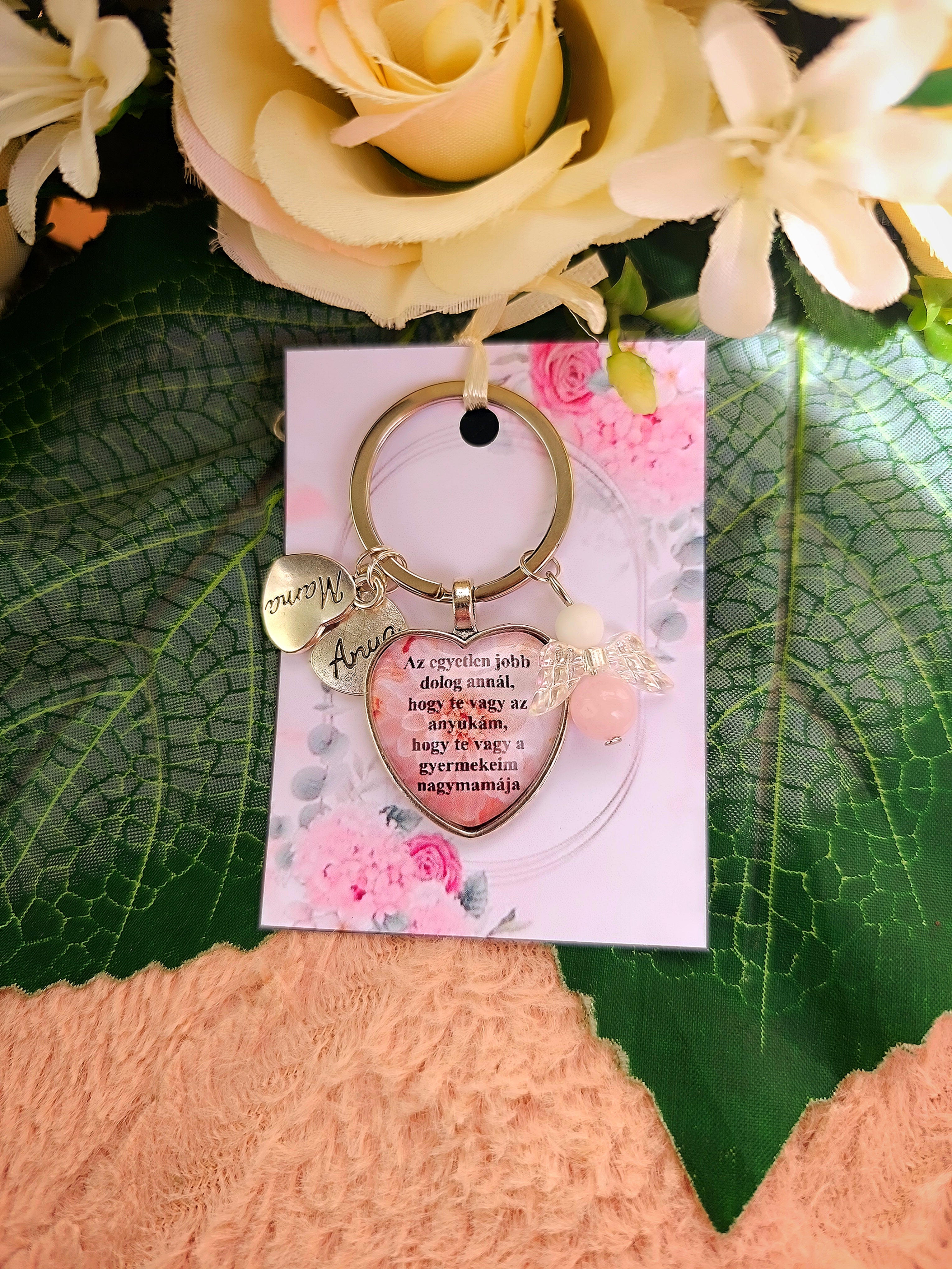 Ajándék mamának szíves kulcstartó rózsaszín